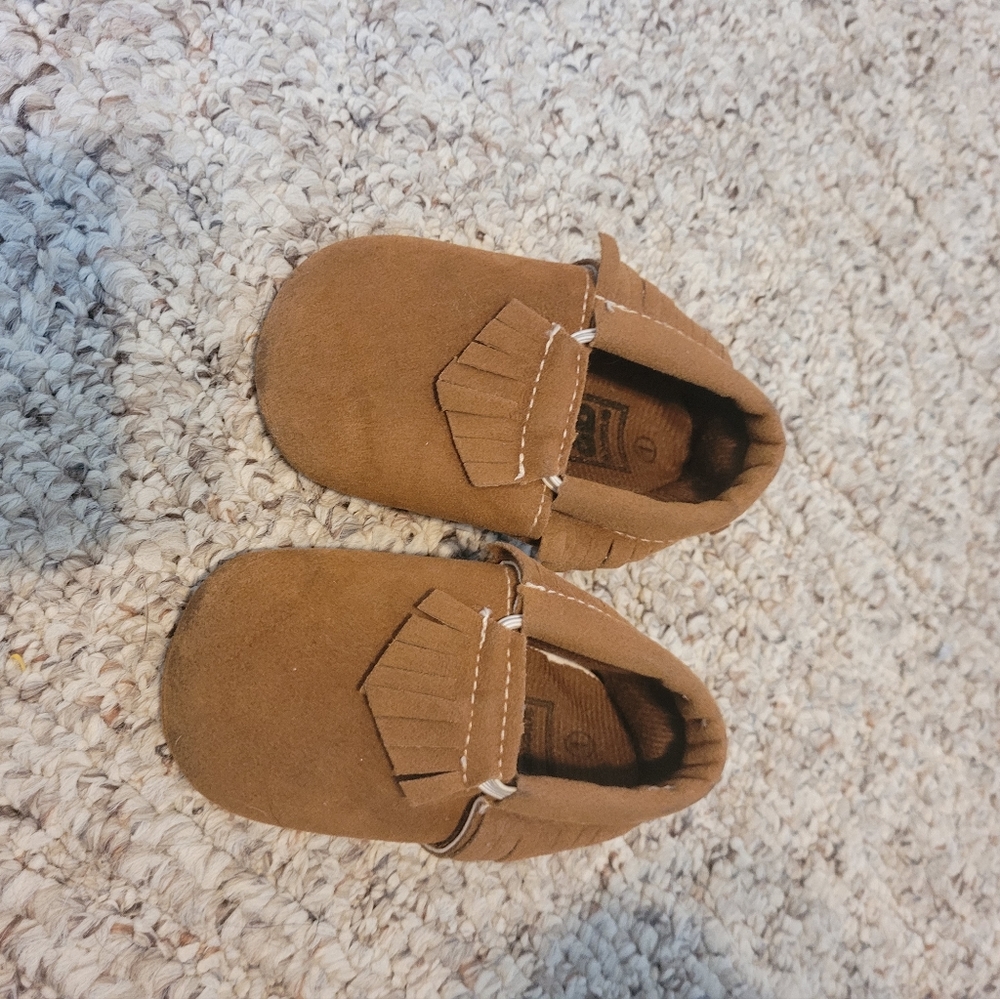Romirus baby moccasins size 1 brown tan neutral